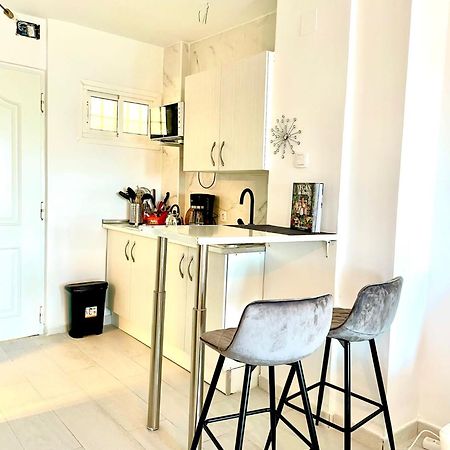 Costa Del Sol Vacacional Apartment เบนัลมาเดนา ภายนอก รูปภาพ