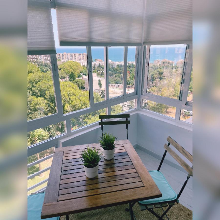 Costa Del Sol Vacacional Apartment เบนัลมาเดนา ภายนอก รูปภาพ